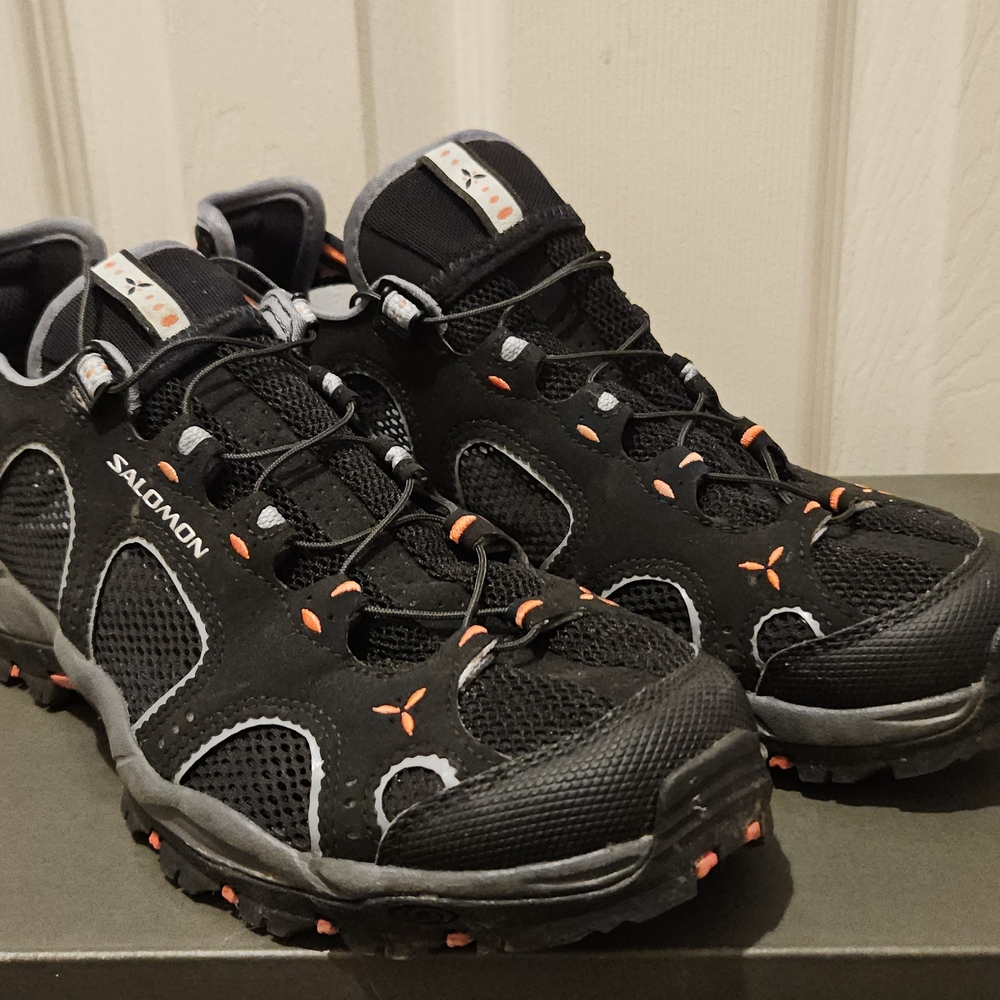 Salomon Techamphibian 3 water shoes size 8 Women's